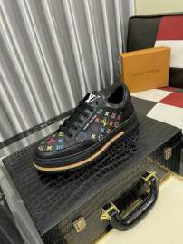 Picture of Louis Vuitton Shoes _SKULVsz38-44hnh056615613